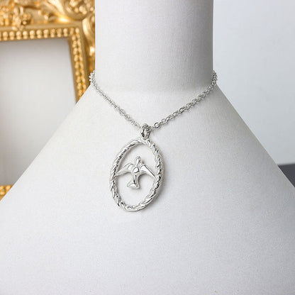 Hollow Swallow Female Retro Aloofness Style Necklaces