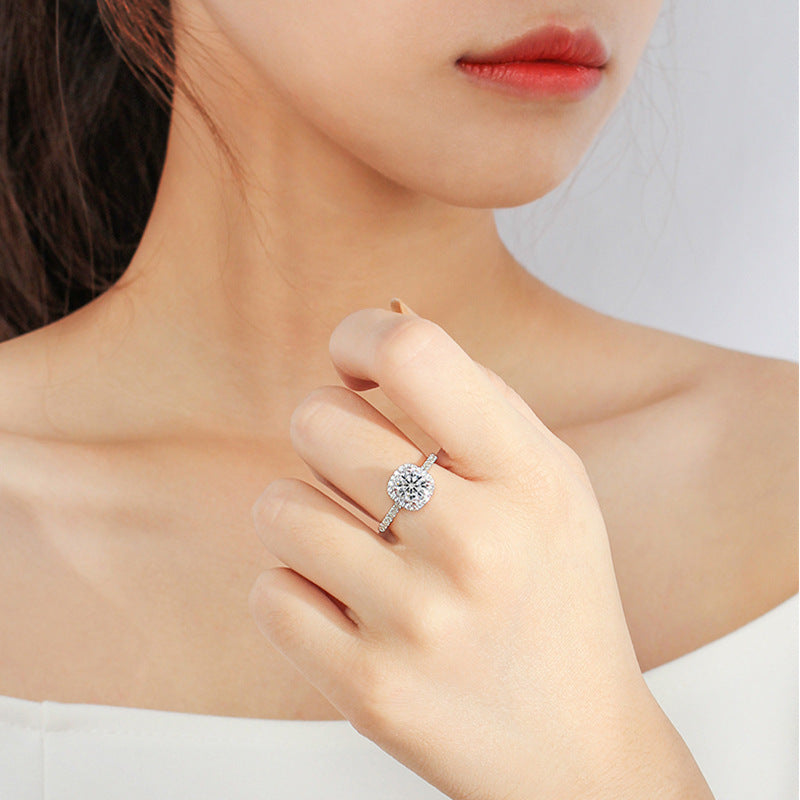 Broadcast Square Bag Karat Diamond Female Rings