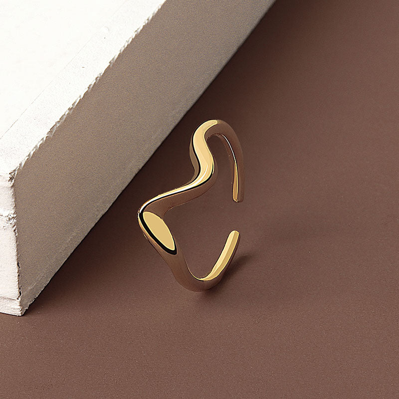 And Exaggerated Niche Line Female Lightning Wave Open Rings