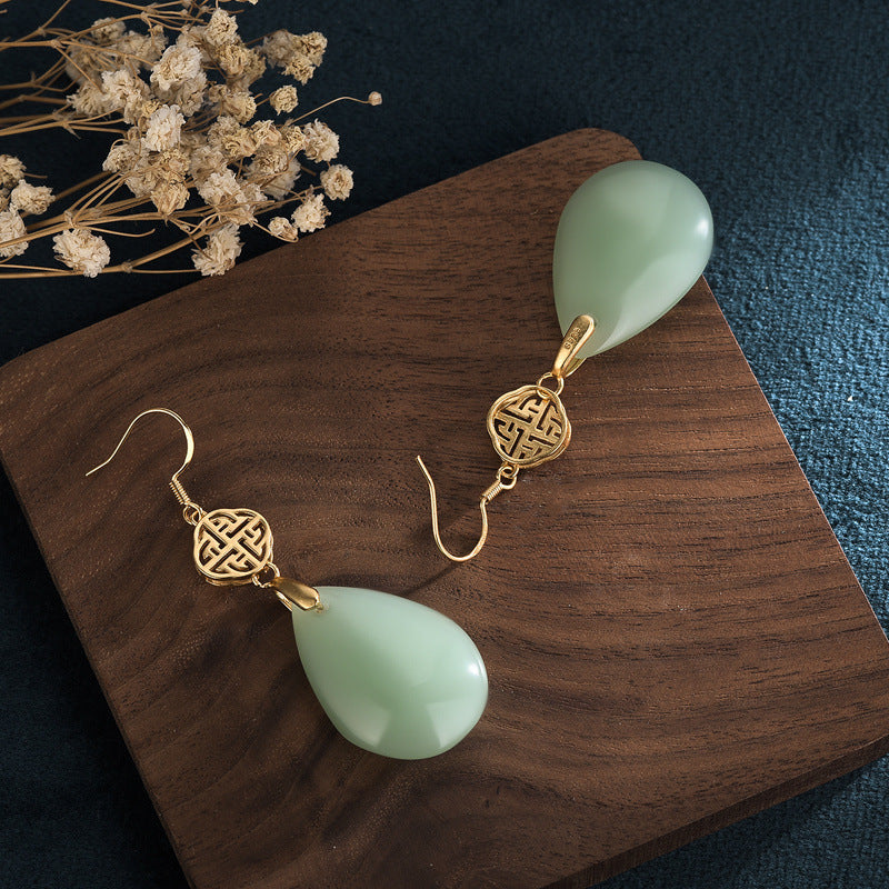 Imitation Jade High Sense Grade Court Earrings