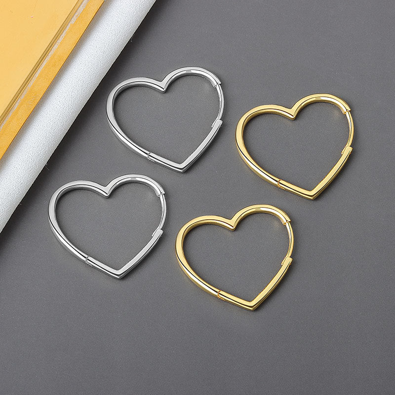 Women's Ear Clip Korean Fresh Heart Glossy Earrings