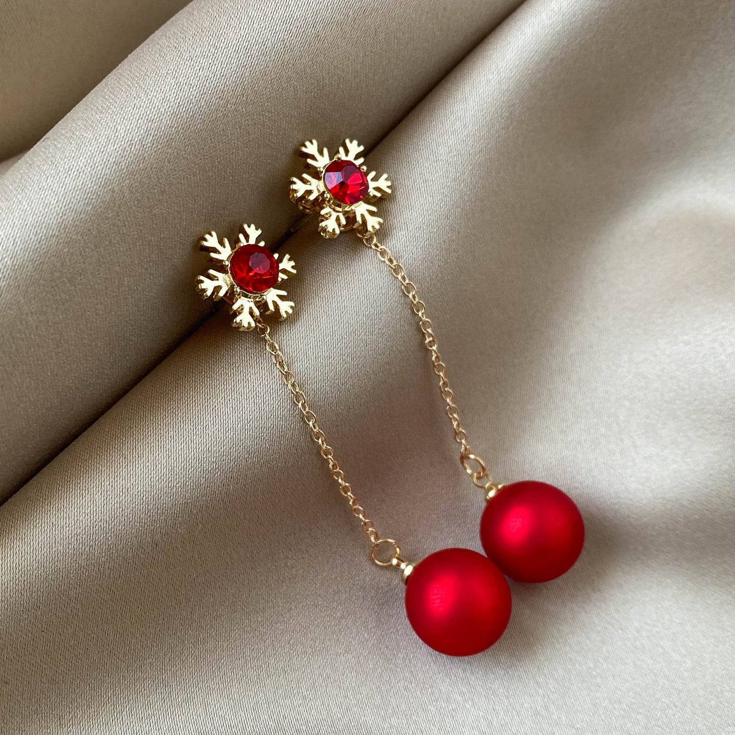 Christmas Snowflake Red Pearl Ear Personalized Long Eardrops Earrings