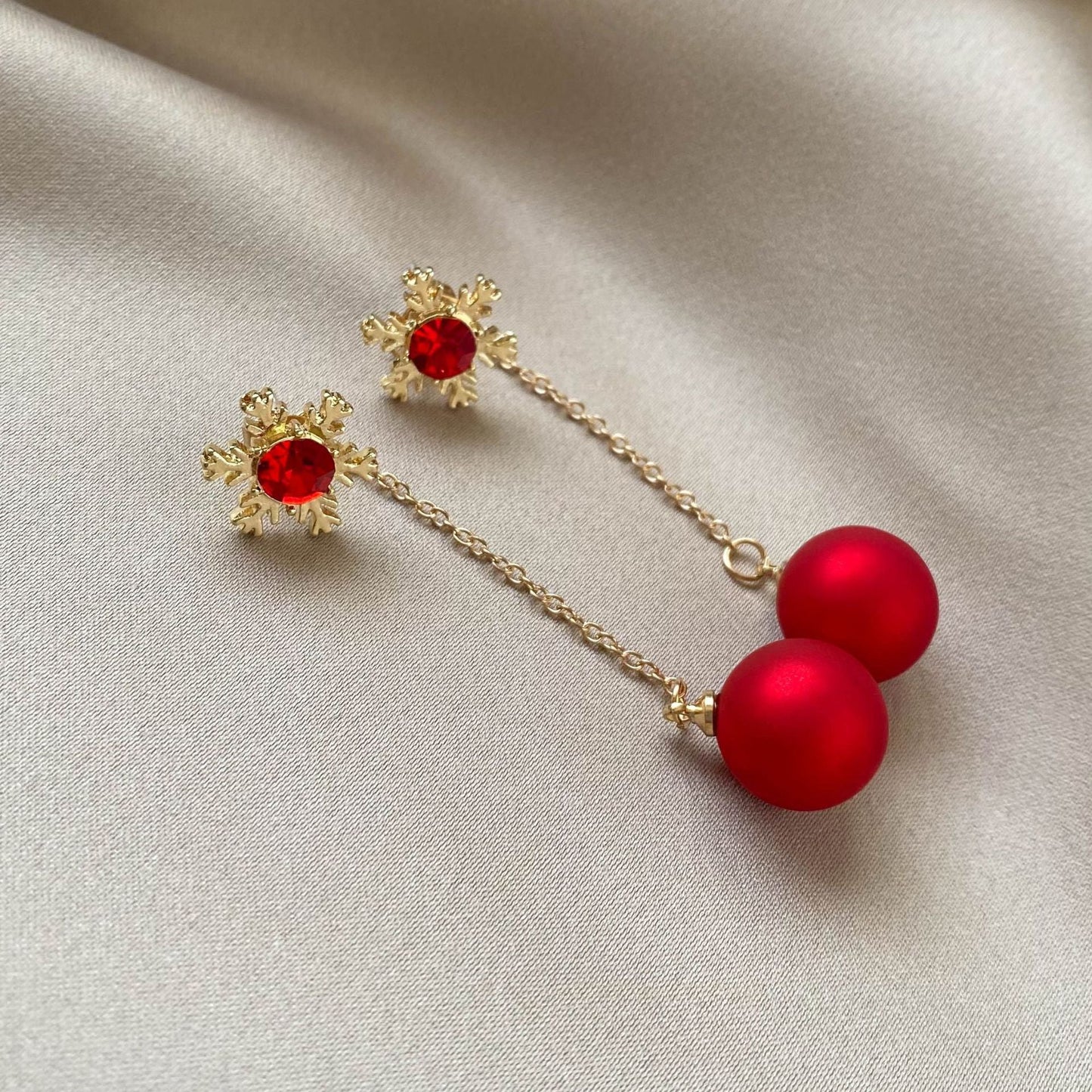 Christmas Snowflake Red Pearl Ear Personalized Long Eardrops Earrings