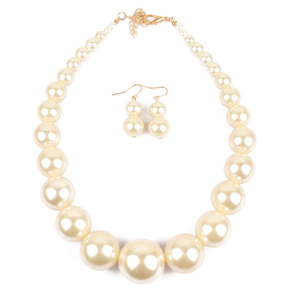 Exaggerated Simple Imitation Pearl Short Clavicle Necklaces