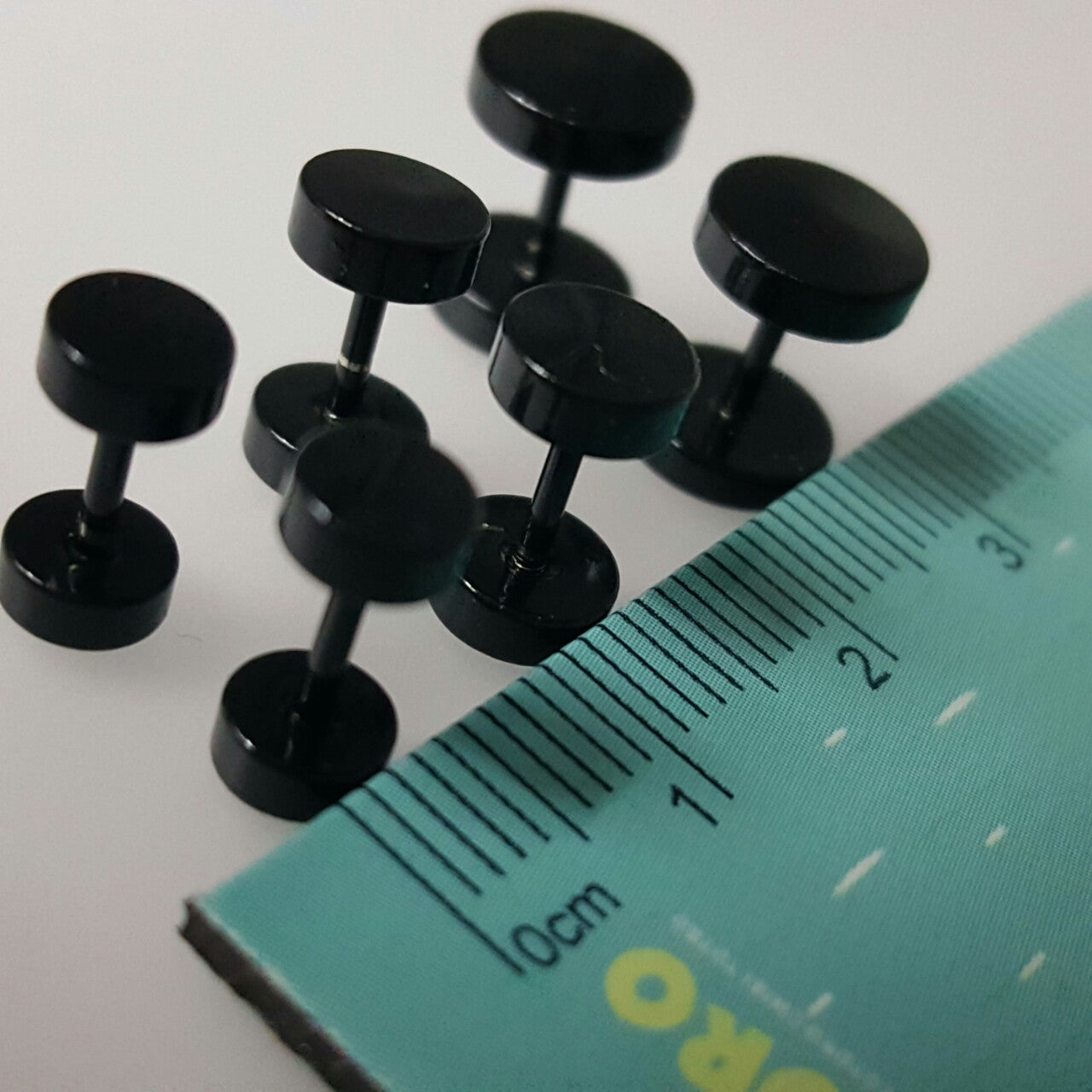 Men's Steel Ear Bone Korean Punk Black Round Earrings