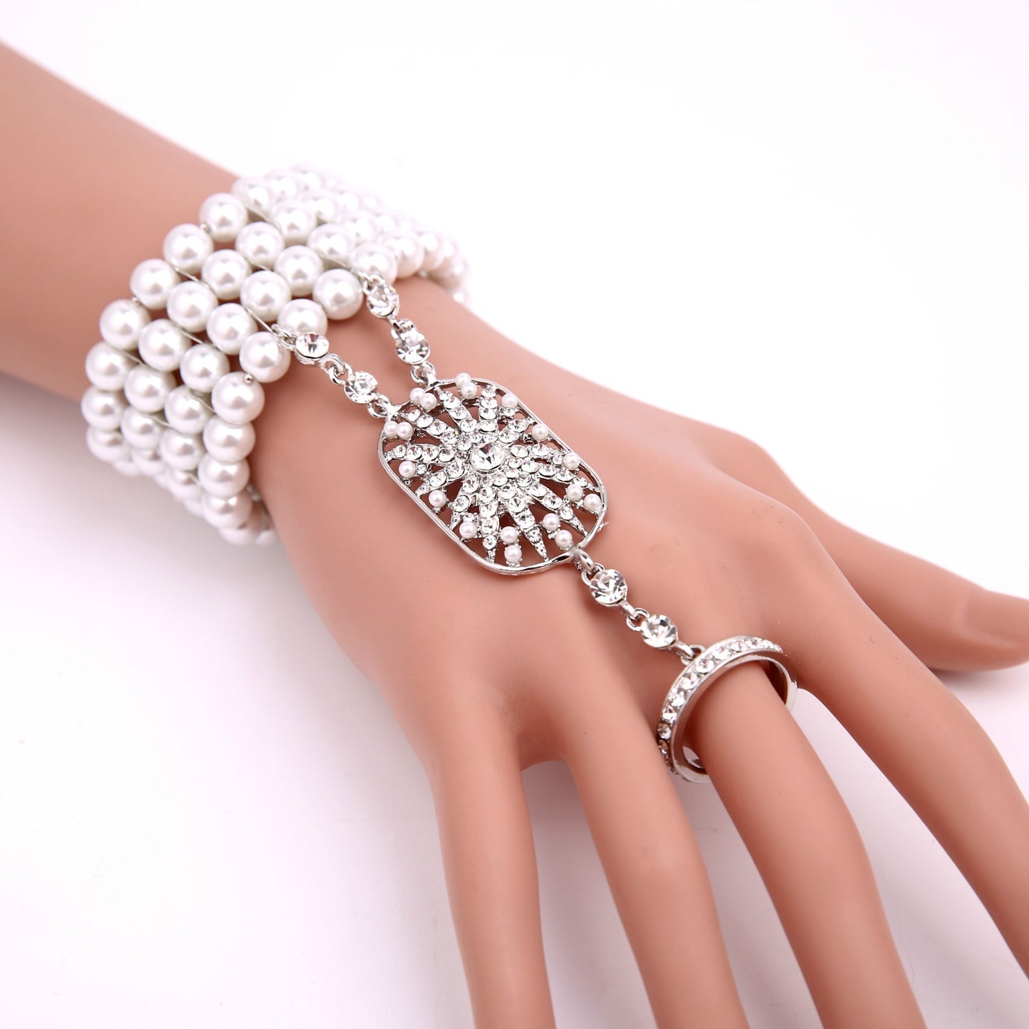 Amazing Ornament Integrated Chain Small Accessories Bracelets