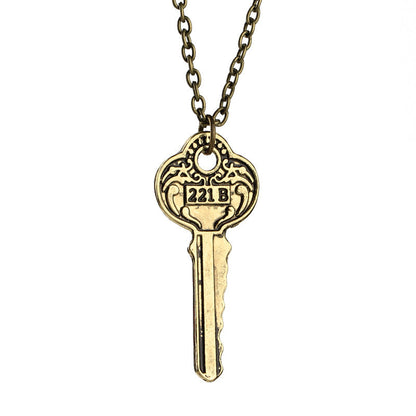 Men's Vintage Sweater Chain Accessories Movie Surrounding Necklaces