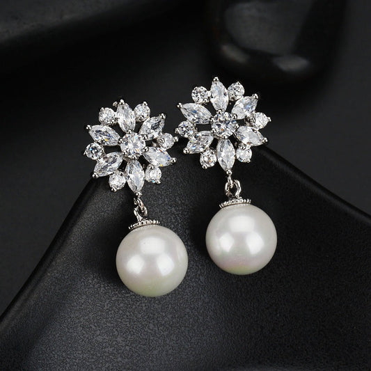 Women's Zircon Ear Clip Pearl Fashion Korean Earrings