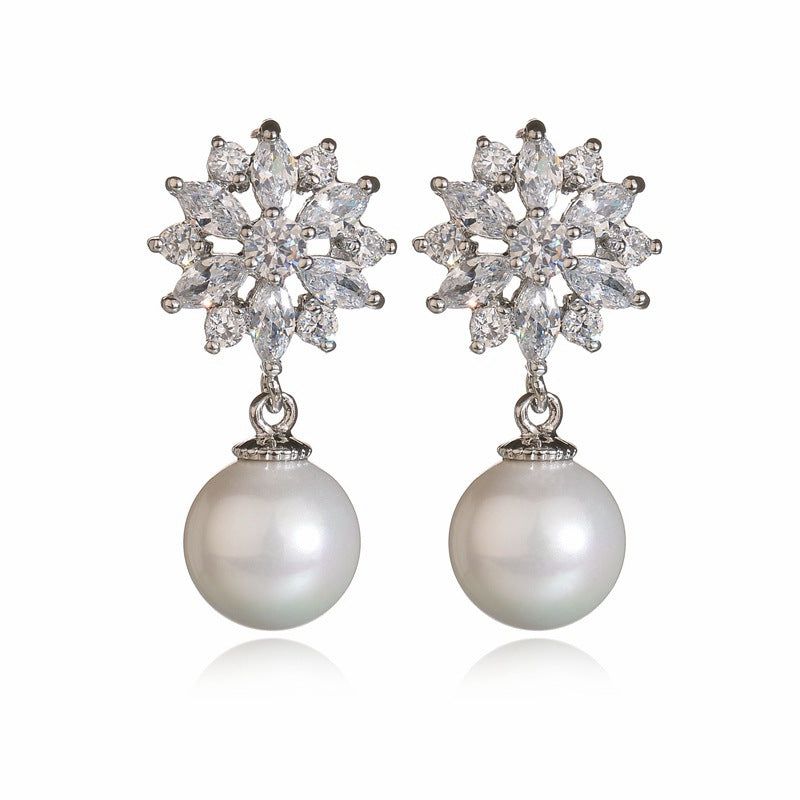 Women's Zircon Ear Clip Pearl Fashion Korean Earrings