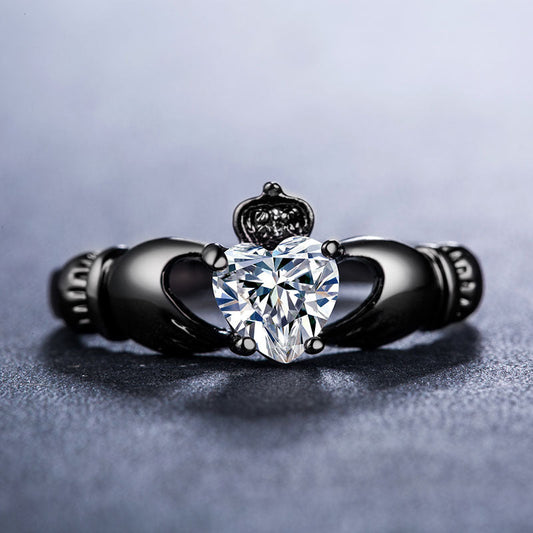 Women's Creative Heart-shaped Zircon Black Gold Plated Rings