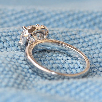 Round Shiny Diamond Female Nightclub Queen Rings