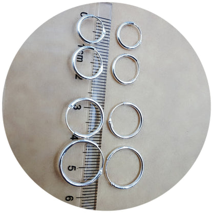 Sier Electroplated Ear Smooth Opening Small Earrings