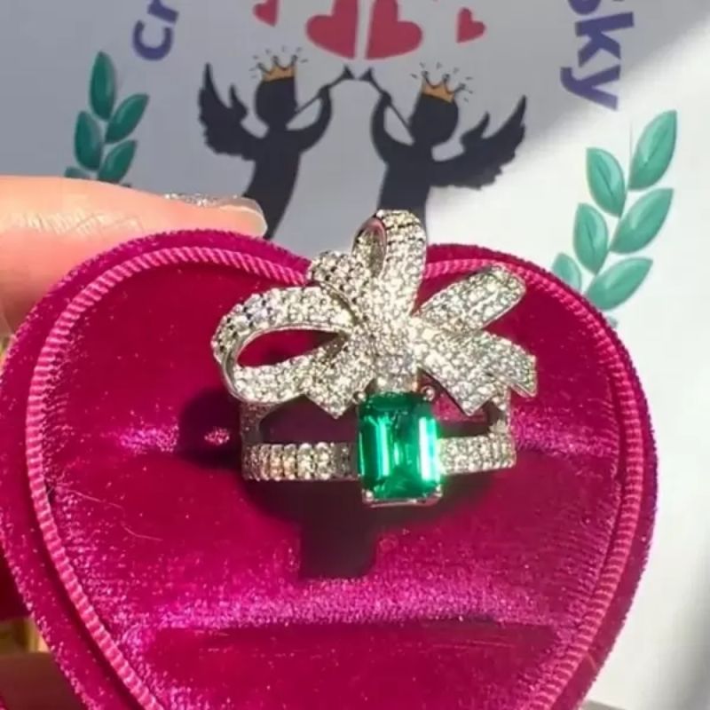 Vintage Bowknot Emerald Cocktail Ring-Miusejewelry