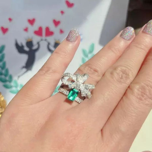 Vintage Bowknot Emerald Cocktail Ring-Miusejewelry