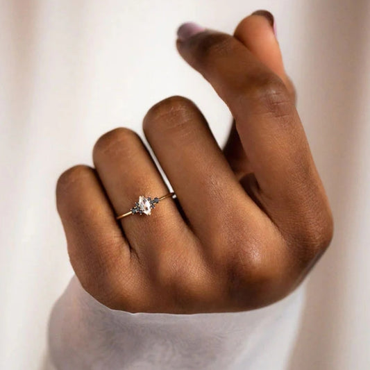 Vintage Marquise Cut Yellow Gold Engagement Ring-Miusejewelry