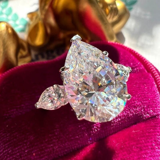 10Ct Pear Cut White Sapphire Engagement Ring-Miusejewelry