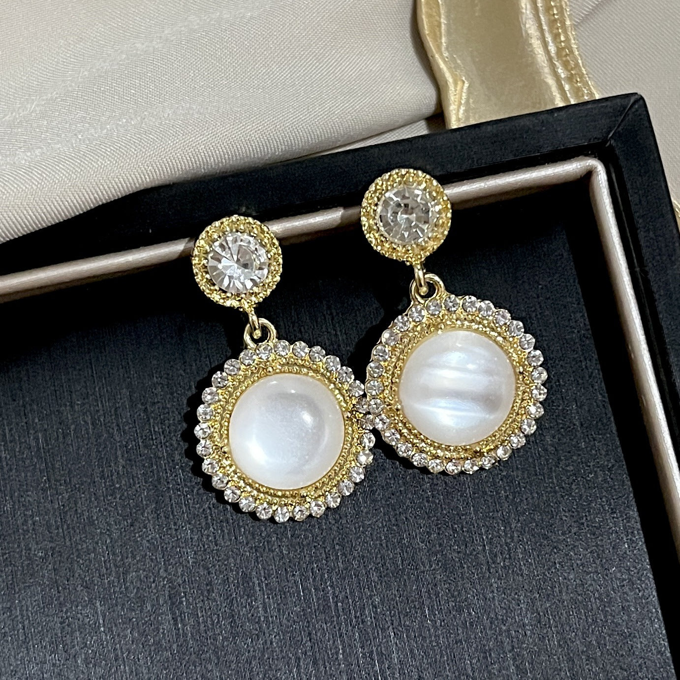 Needle French Opal Simple And Stylish Earrings