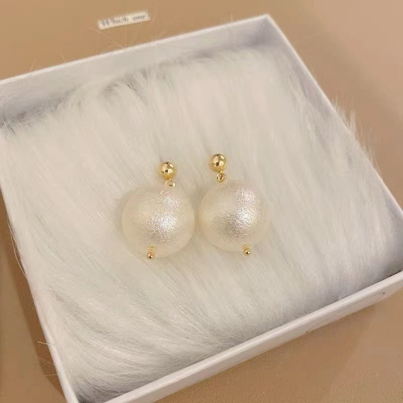 Women's Style Vintage Cotton Pearl Fashion High Earrings