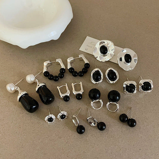 Design Black Natural Stone Pearl Metal Female Niche Retro Earrings
