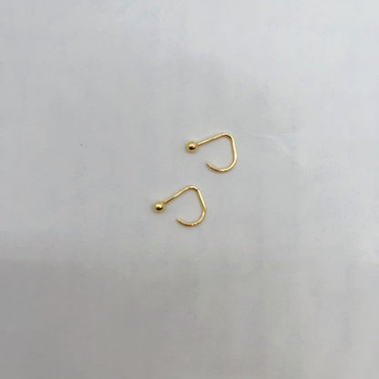 Women's Bean-shaped Niche Design Simple Light Luxury Earrings