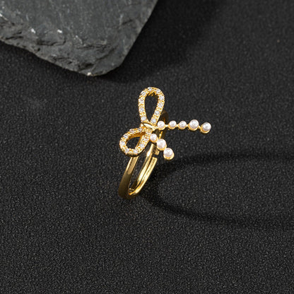 Women's Special Interest Light Luxury Design Pearl Fashion Rings