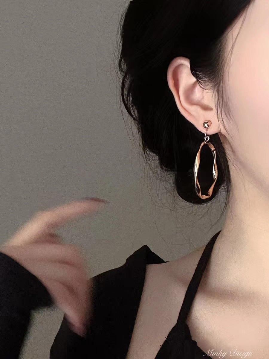Women's Retro Hoop Style Mosquito Coil Ear Earrings