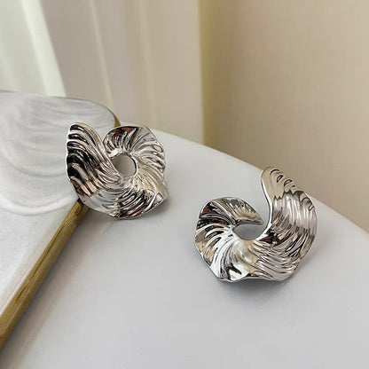 Simple Modeling Texture Exaggerated Irregular Round Niche Earrings