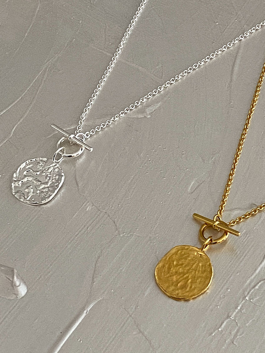 Women's Sterling Sier Temperamental Simple High-grade Gold Buckle Round Necklaces