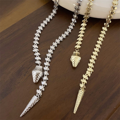 Women's Fashion Personality Gold Snake-shaped Tassel Light Luxury High Necklaces