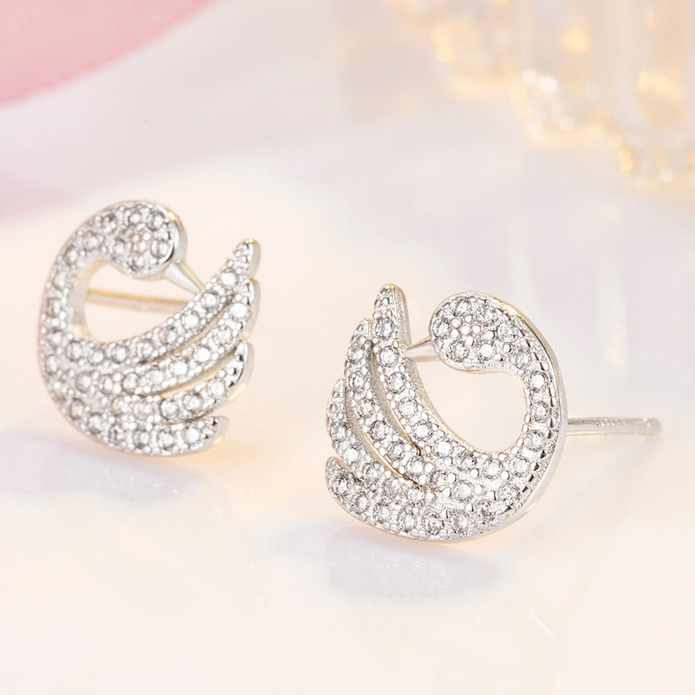 Women's Exquisite Little Swan Sier Needle Popular Earrings