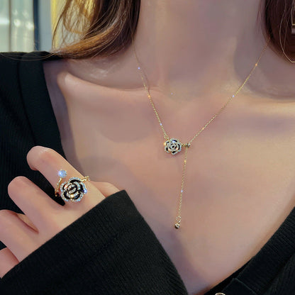 Female Clavicle Chain Special Interest Light Necklaces