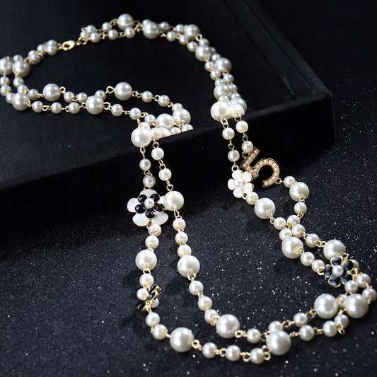 Classic Style Pearl Golden Number Snowflake Necklaces