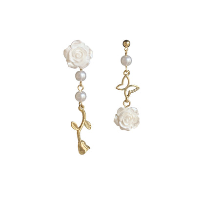 Elegant Retro Niche Gentle Asymmetric Butterfly Earrings