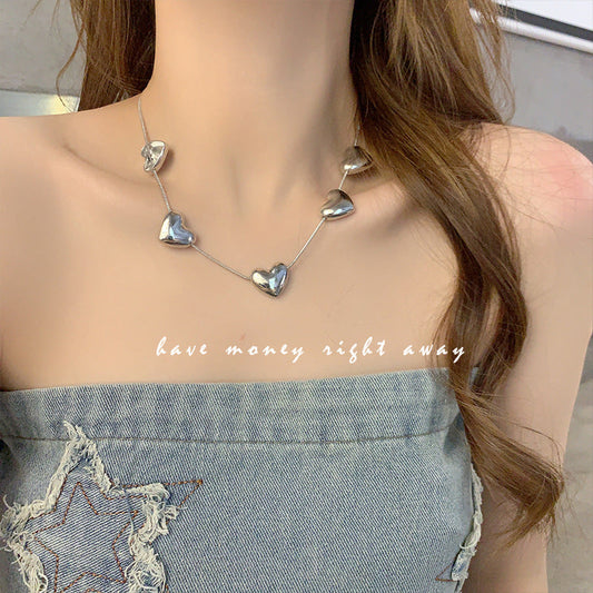 Cold Style Sier Love Female Temperament Heart-shaped Collarbone Necklaces