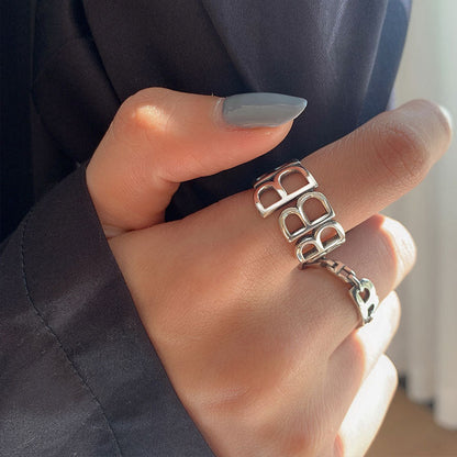 Female Retro Aloofness Style Index Finger Rings