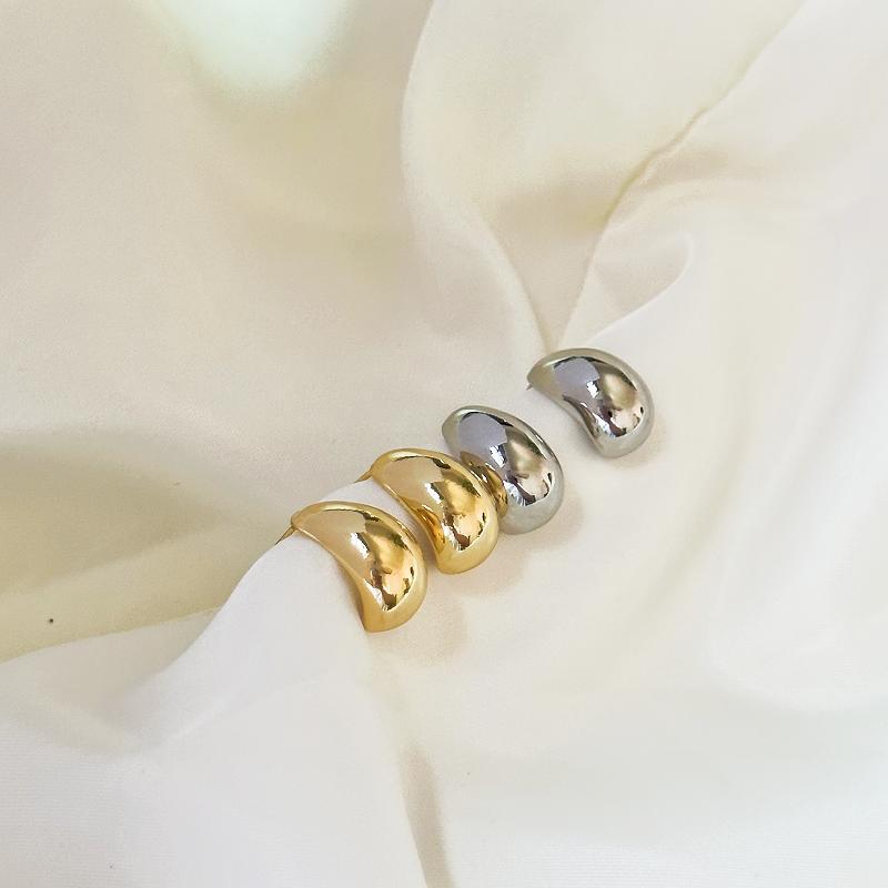 Women's Golden Oval Bean-shaped Geometric Shaped Sier Earrings