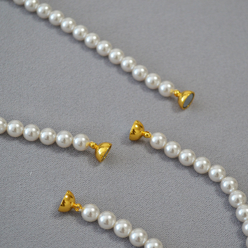 Women's Circle Highlight Imitation Pearl Magnetic Buckle Sweater Necklaces