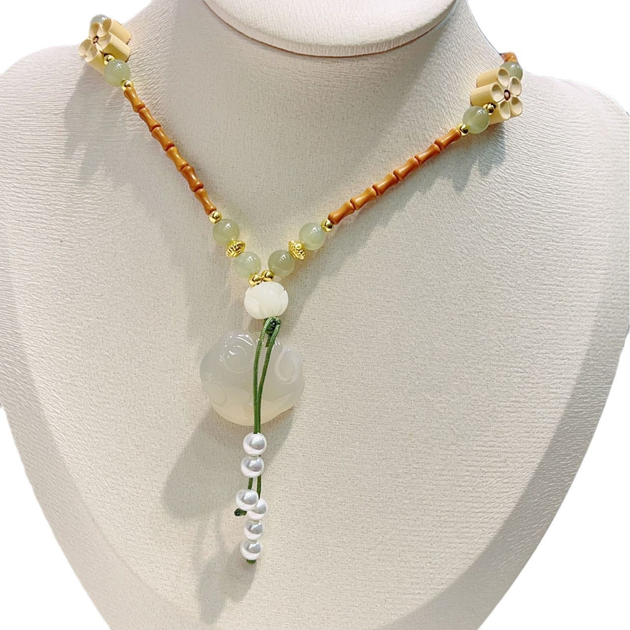 Round Beads Accessories Boxwood Carved Lotus Necklaces