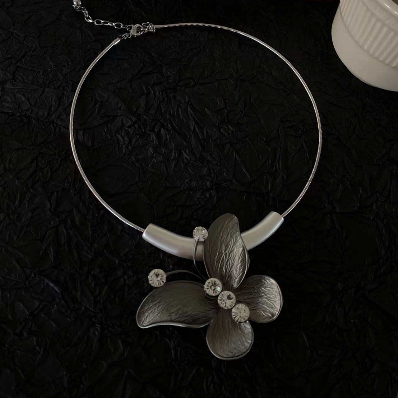 Special Interest Light Luxury Simple Graceful Necklaces