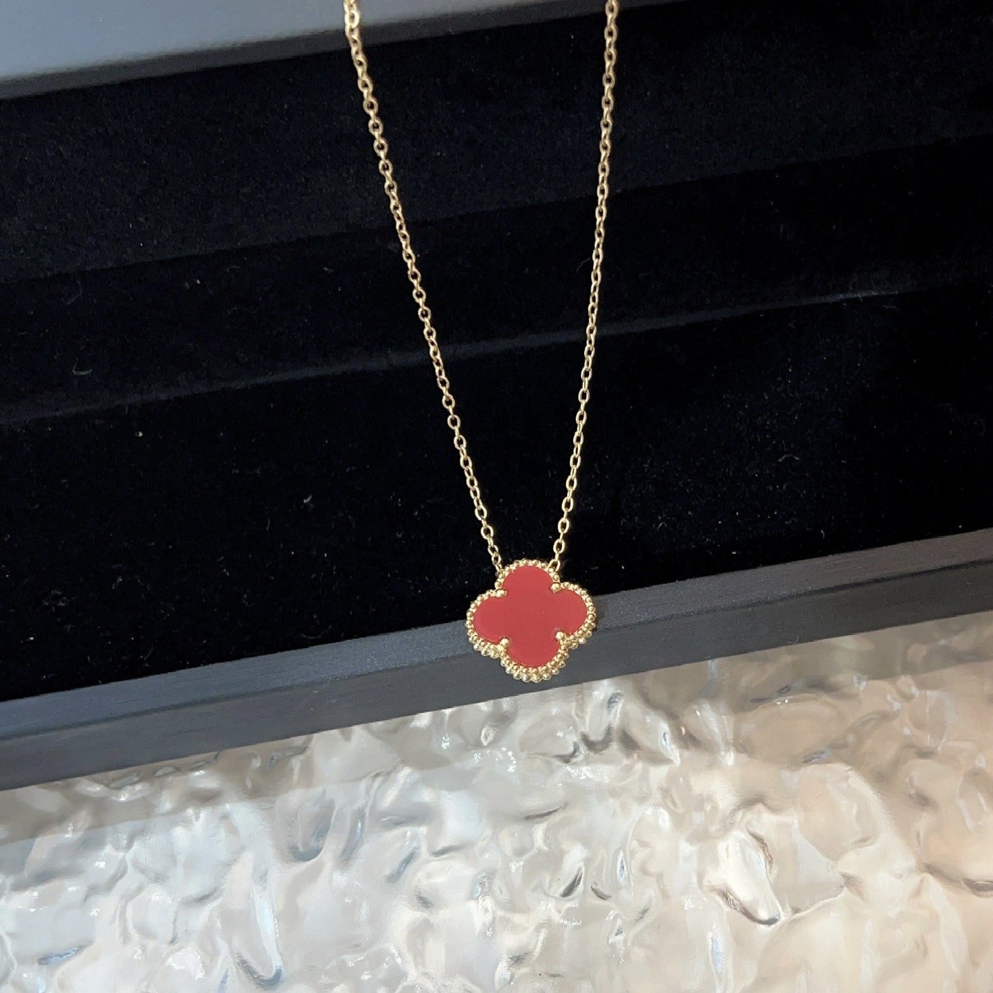 Zircon Exquisite Light Luxury Natural Fritillary Pull Clover Necklaces