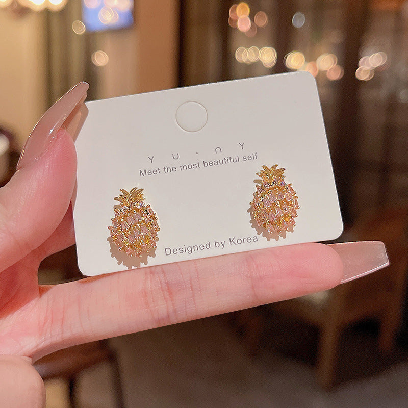 Women's Elegant Pearl High Sense Love Heart Earrings