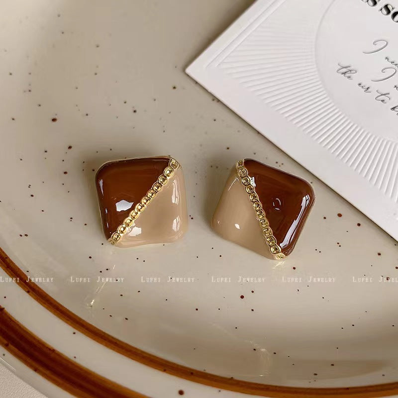 Women's Niche Color Elegance Retro Design High-grade Earrings