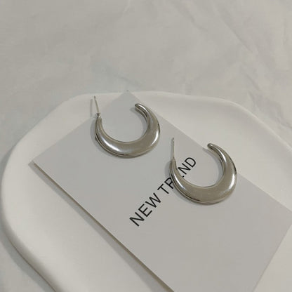 Light Luxury Sense Minority Design Cold Earrings