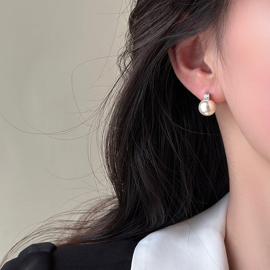 Women's Luxury High-grade Pearl Micro Trendy Simple Earrings