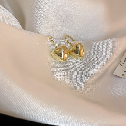 Metallic Simple Love Heart Small Fashion Elegant Earrings
