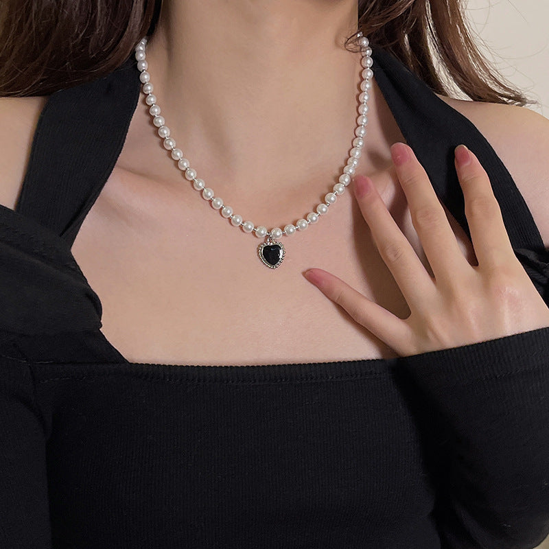 Women's High Sense Fashion Sweater Chain Temperament Necklaces