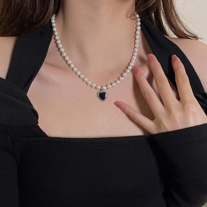 Women's High Sense Fashion Sweater Chain Temperament Necklaces