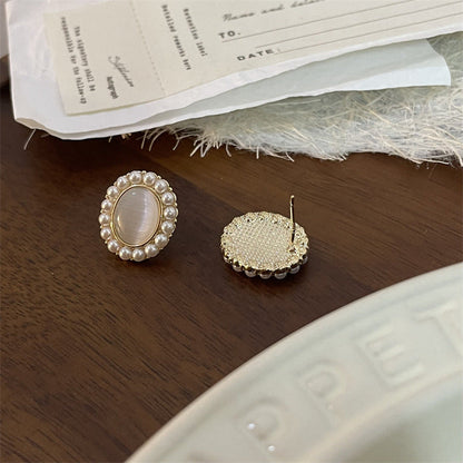 Female Niche Temperament Entry Lux High Earrings