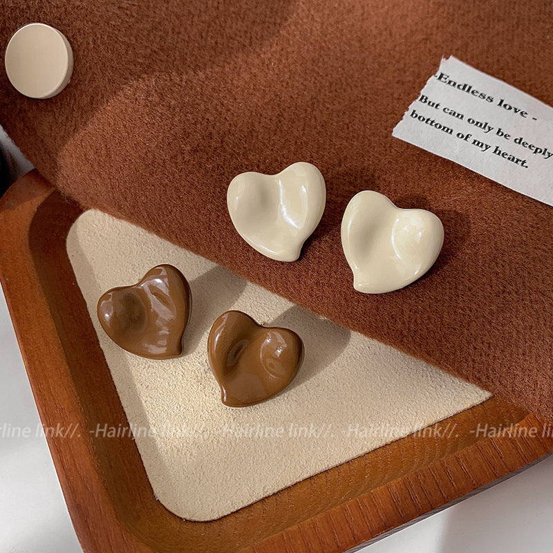 Women's Brown Love Heart Simple Niche Design Trendy And Earrings