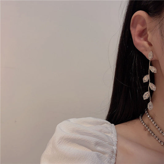 Ear Light Luxury High Sense Temperamental Earrings